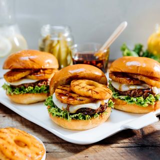 Hawaiian Burger & Fries
