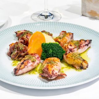 Chipirones de anzuelo a la parrilla 