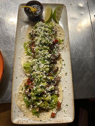 Tacos De Pollo
