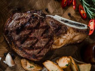 Стейк Рібай на кісточці Dry-aged beef (суха витримка 21 день) (710/100g)