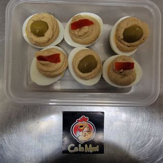 HUEVOS RELLENOS