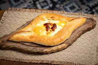 Хачапурі по аджарськи