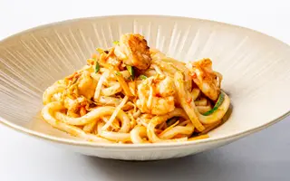 Yaki Udon Con Gambas