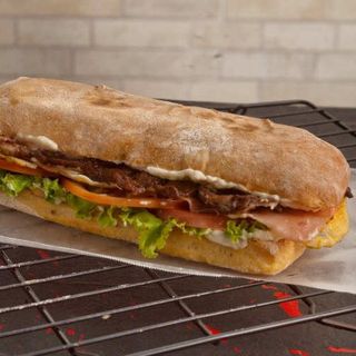 Bocadillo de lomito argentino