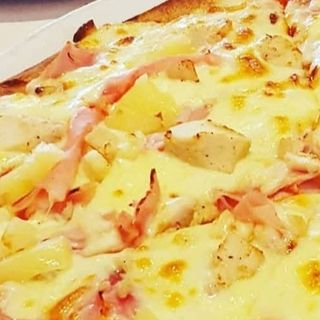 Pizza Hawaiana