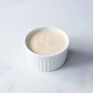 Sos czosnkowy