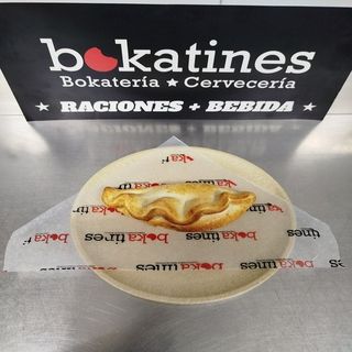 Empanada Argentina de Pollo