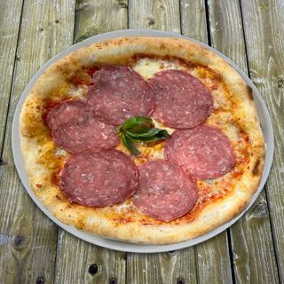 Quattro formaggi e salami Ø30cm