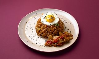 შემწვარი ბრინჯი კიმჩით