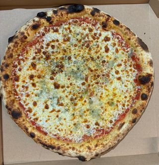 Pizza 4 Quesos (33 cm.)