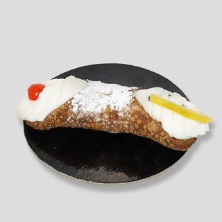 Cannolo con Ricotta