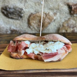 Crudo di Parma 24 mesi e mozzarella di bufala