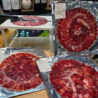 Sobre Cortado A Cuchillo Jamón Ibérico 50% Cebo - Julián Mairal 110 G.