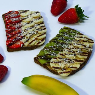 ტკბილი ტოსტი ჩვენი არაქისით