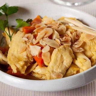 51.Pollo alle mandorle