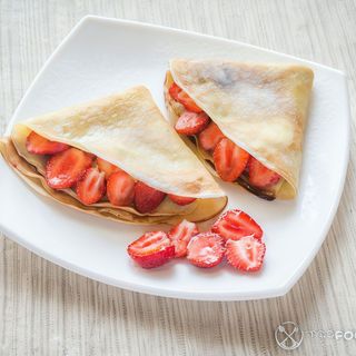Creps Con fresas y crema batida