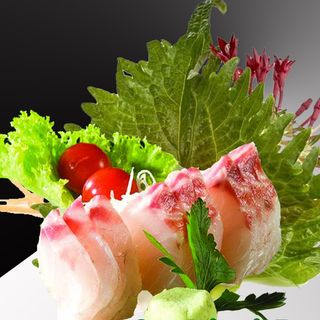Sa 03 Sashimi branzino  4 pezzi