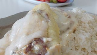 Dimljeni batak bez koske u Bechamel sosu