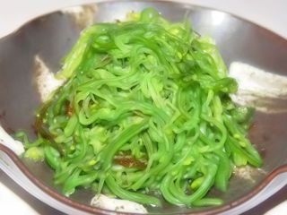 4. Algas Verdes con Sésamo