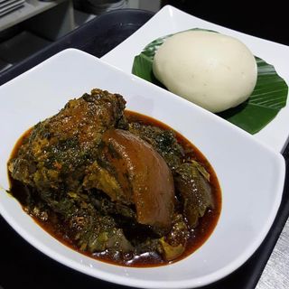 Afang soup et Poundo yam