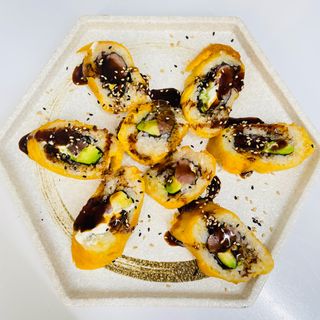 69A. Maki Roll Tempura De Atún (8 Pzs.)