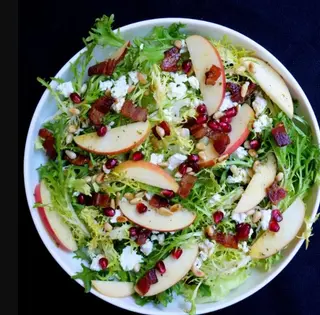 Ensalada De Rulo De Cabra