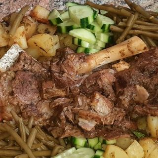 plats 3 personne  viande  cuite à la vapeur avec légumes