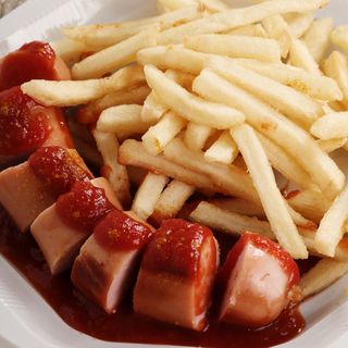 Salchichas Con Patatas Fritas