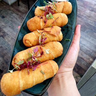 Tequeños Tradicionales (6 Uds.)