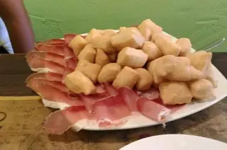 Donzelle e crudo