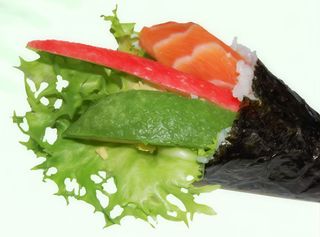 A11. Temaki De Salmón