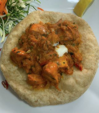 Pollo tikka puri