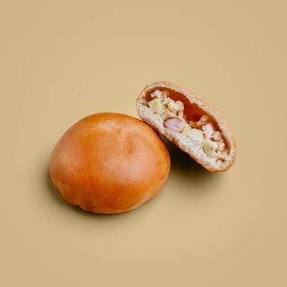 Пирожок сдобный картофель индейка