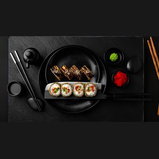 Tempura Somon Roll