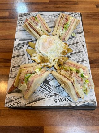 Sándwich De la casa