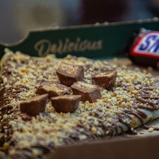 Crêpe Sucrée Snickers