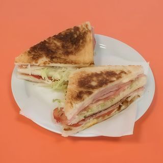 Sándwich el king (tres pisos)