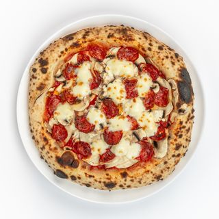 Salame e funghi