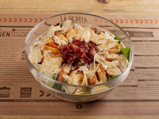 Ensalada de pollo crujiente