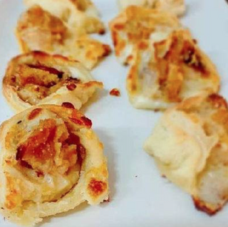 Rolinho de Alheira e Queijo