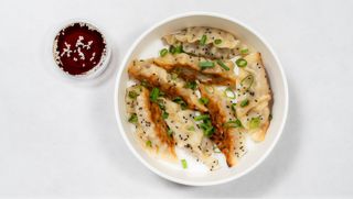 Pierożki Mandu z ostrą wieprzowiną
