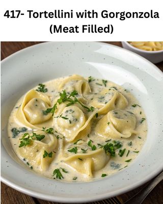 TORTELLINI ALLA GORGONZOLA (RECHEIO DE CARNE)