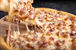 Pizza Saucisse