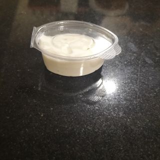 Salsa de yogurt pequeña 
