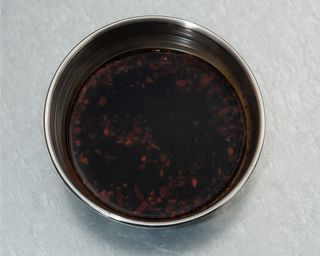 Sos sojowy z płatkami gochugaru