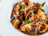 Spaghete cu fructe de mare
