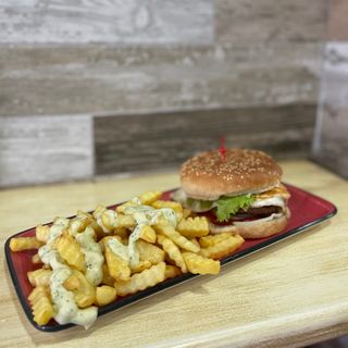 Hamburguesa Majuelos Con Papas