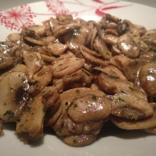 Champiñones A La Plancha