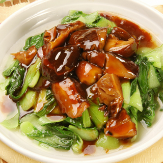 Bietolone cinese saltato con funghi shiitake