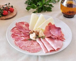 ENTREMESES ITALIANOS Y FOCACCIA